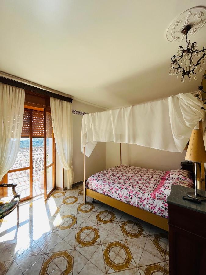 Big House Vicino Al Castello Apartment Rocca Imperiale Exterior photo